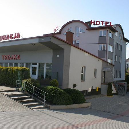 Hotel Trojka Перемишль Екстер'єр фото